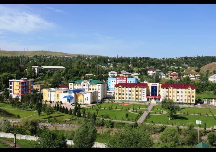A scenic view of a modern city skyline